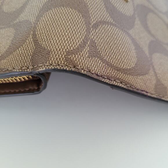 Coach Wallet Crossgrain Leather Monogram Brown Tan Medium Bifold Logo Compact - Picture 8 of 9